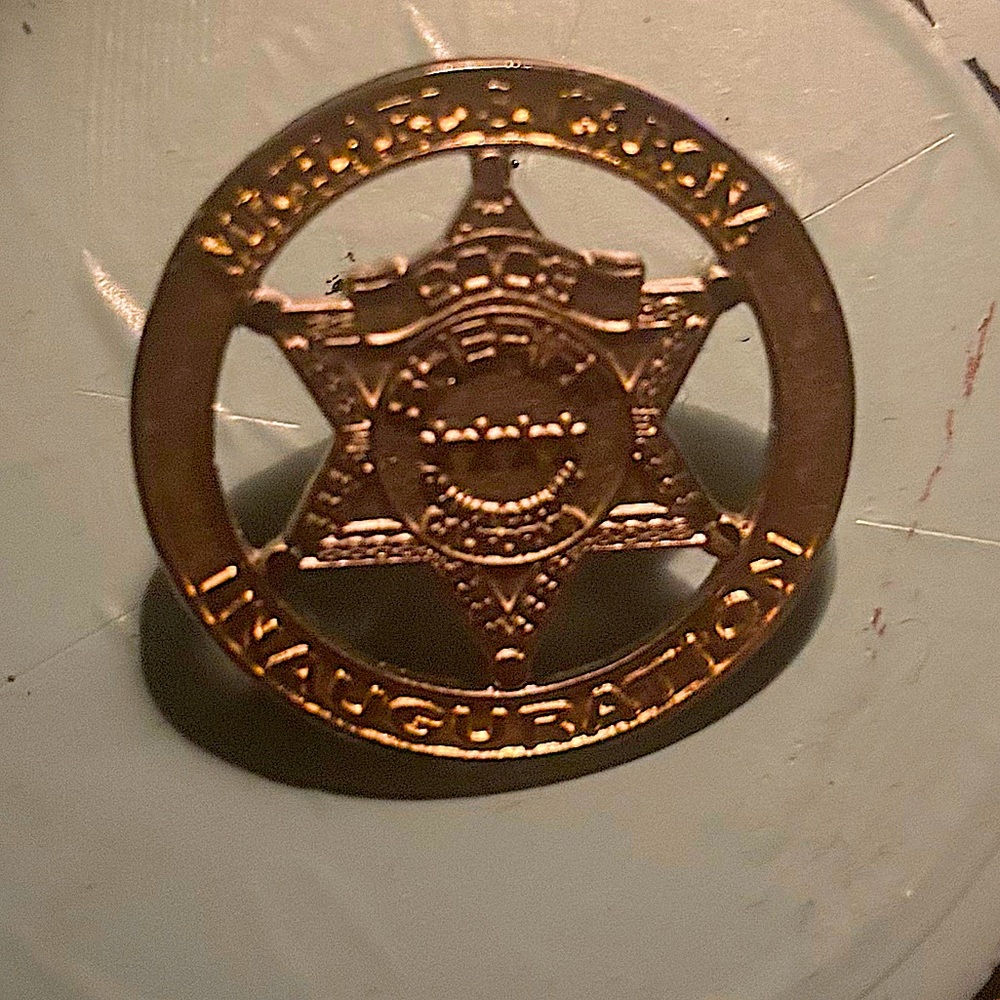 ATTN COLLECTORS! Dubbed “America’s Sheriff” by Larry King - Michael Carona Pin